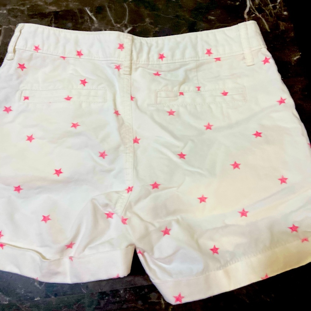 Girl short